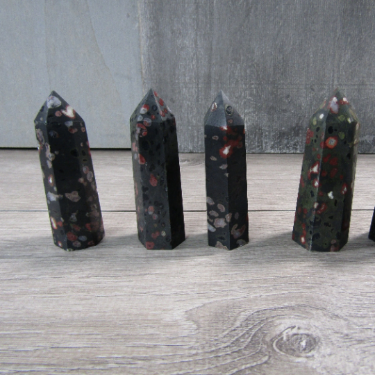 plumb blossom jasper pillars