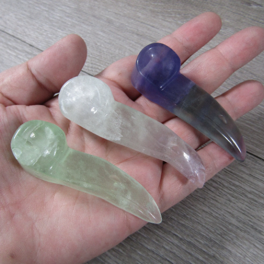 fluorite wholesale natural stone raven skull carving