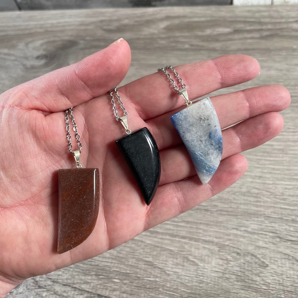 Natural stone claw pendant wholesale crystal shop inventory