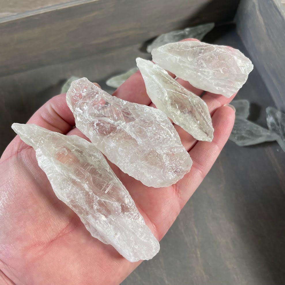 Wholesale prasiolite rough chunks 1 lb green quartz crystal lot
