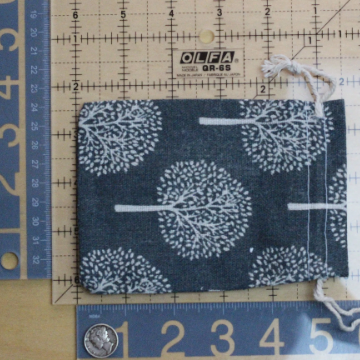 Tree of Life Burlap Gift Pouch – Wholesale Drawstring Bag