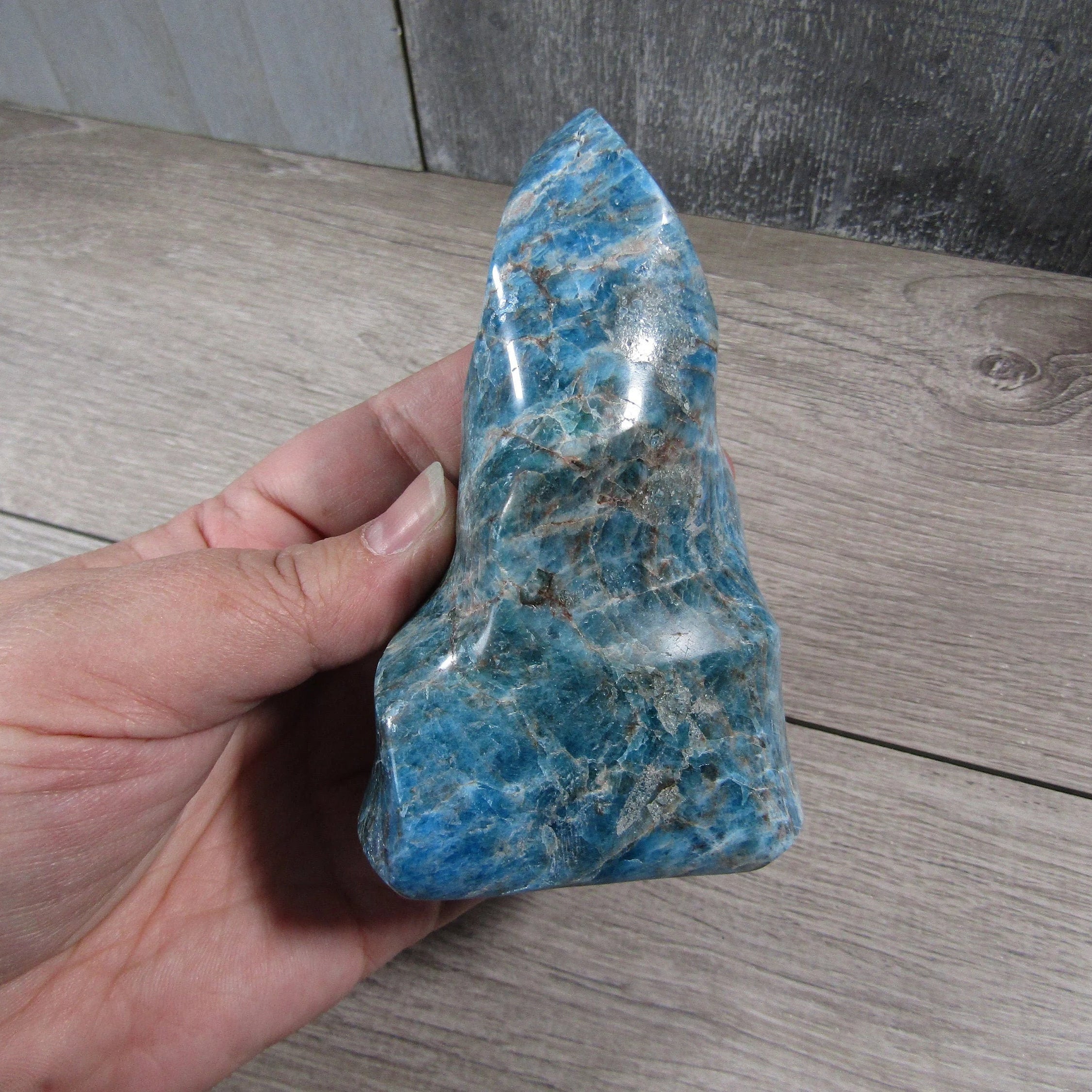apatite wholesale gemstone flame for resale