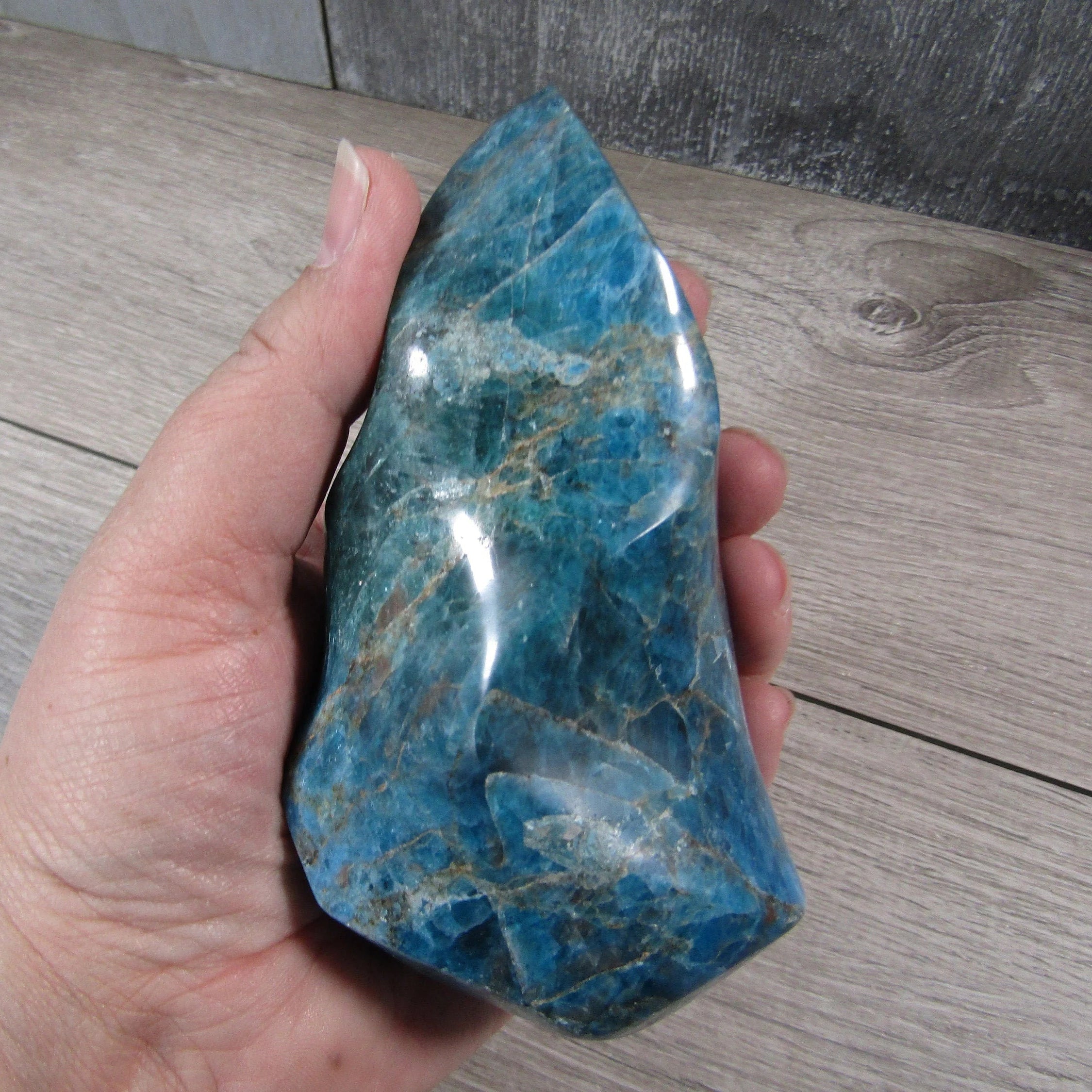 apatite crystal flame for energy work