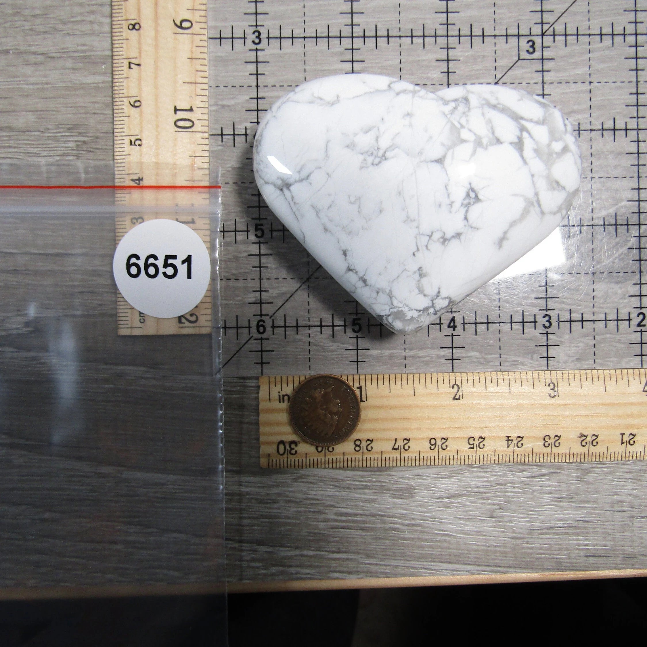 heart-shaped howlite wholesale