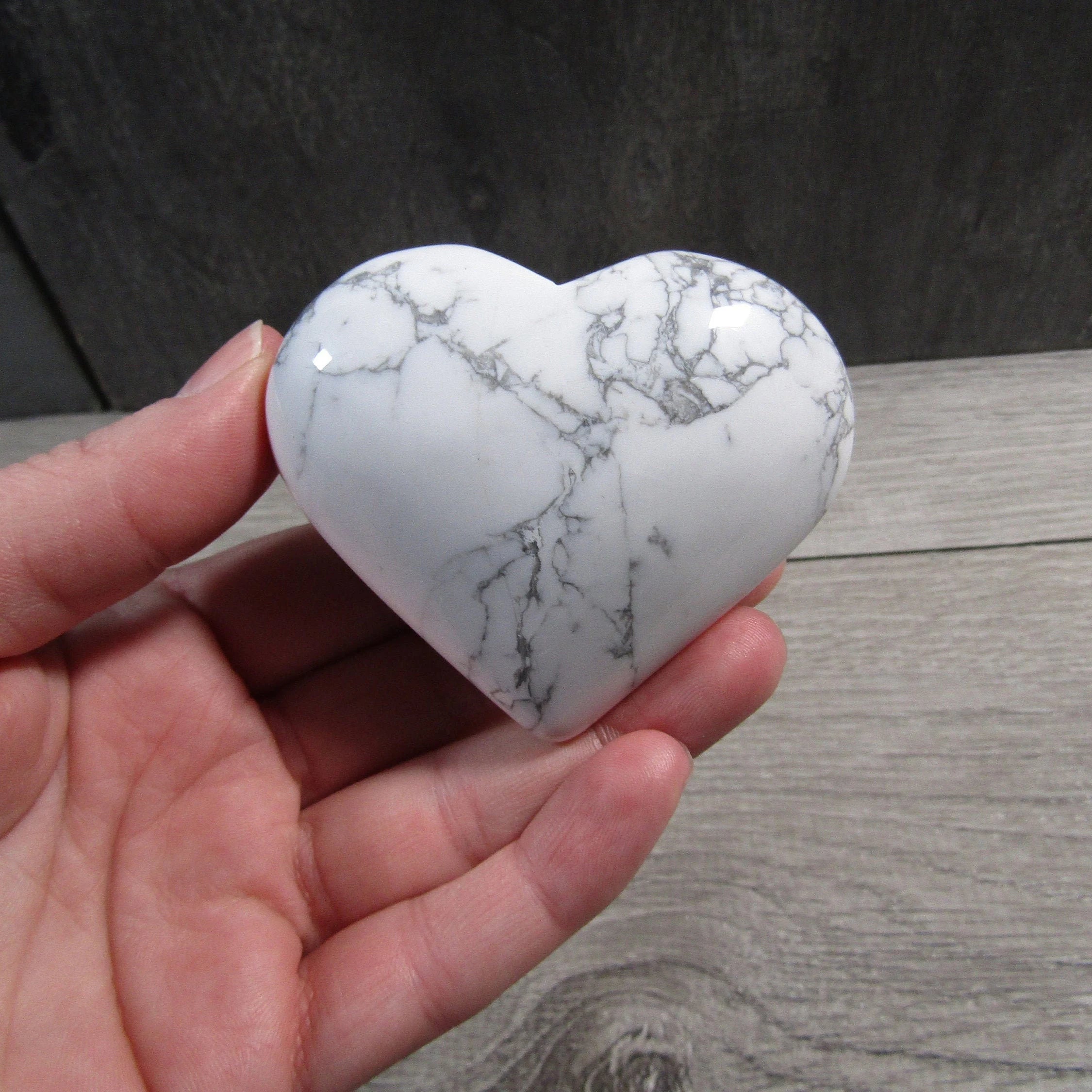 Howlite Heart Crystal Large Display Size – for Gift Shops