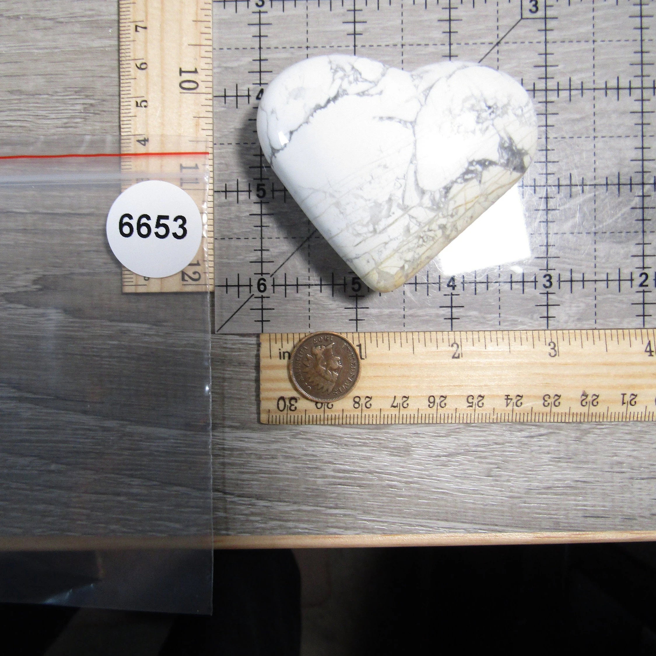 Howlite Heart Crystal Large Display Size – for Gift Shops