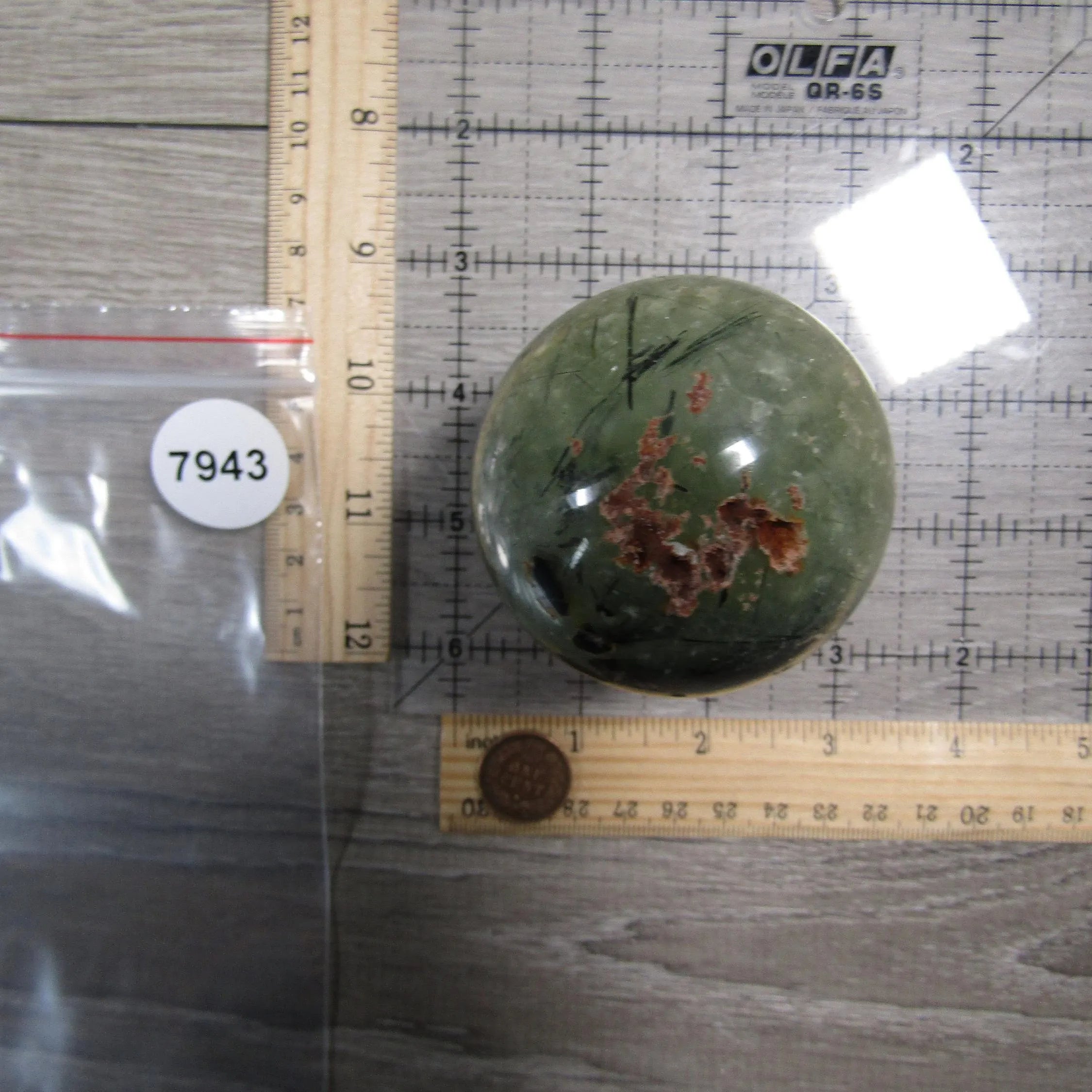 Wholesale Prehnite crystal sphere for metaphysical stores