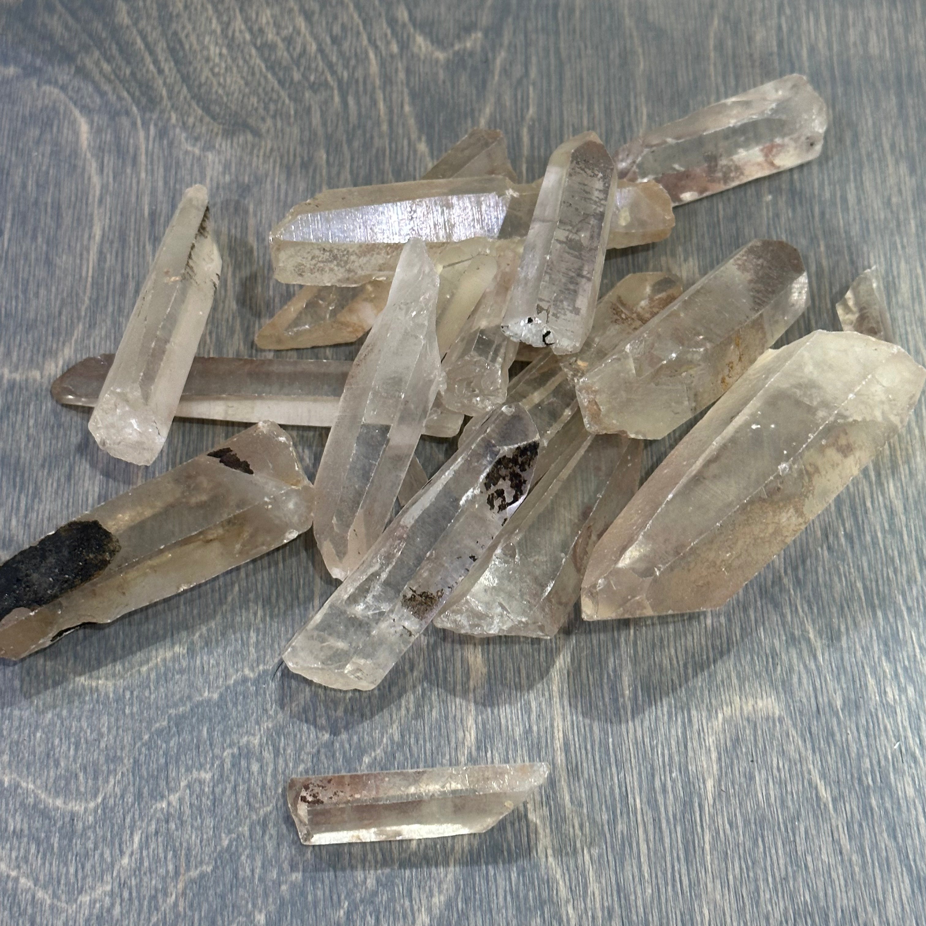 Clear quartz points bulk wholesale 1 LB