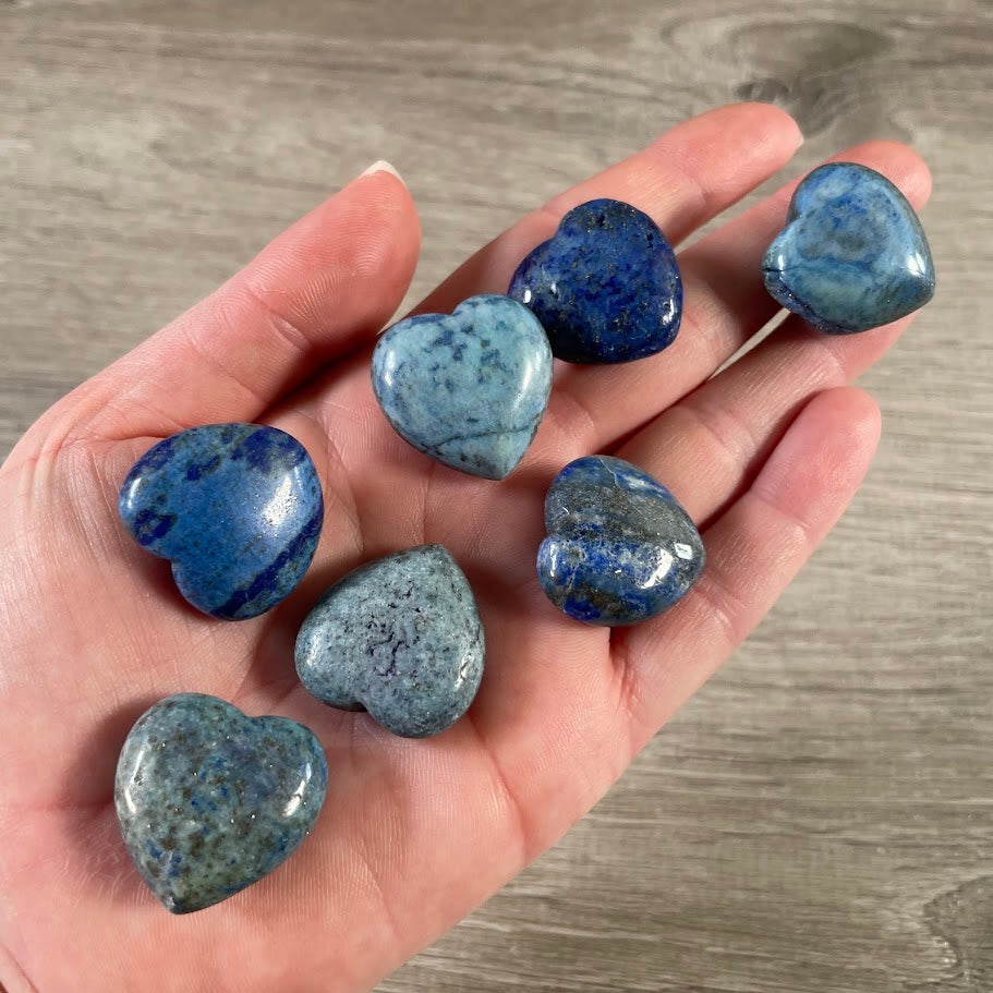 Wholesale lapis lazuli gemstone heart small polished puffy crystal pocket stone