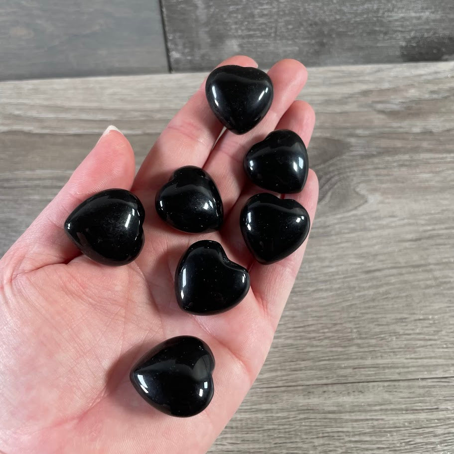Wholesale obsidian gemstone pocket heart 1-inch polished puffy crystal carving