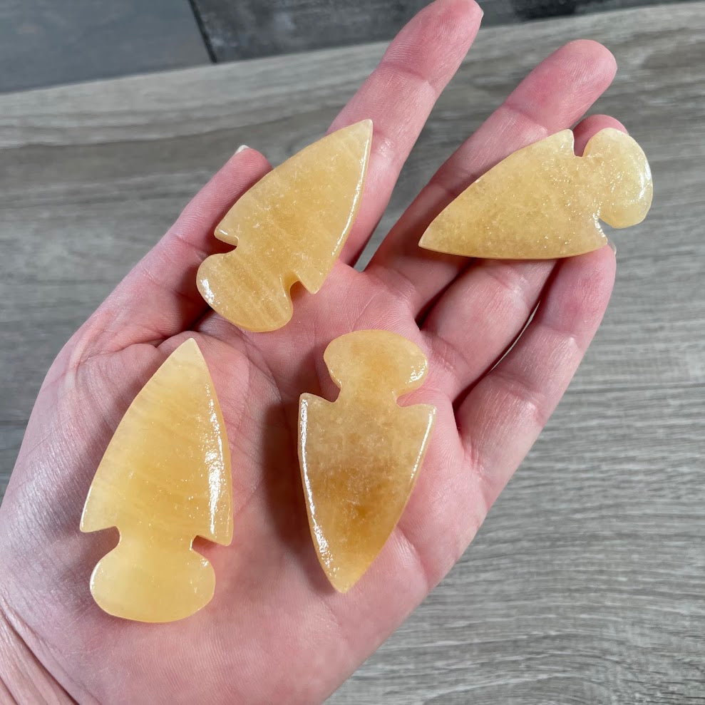 Wholesale orange calcite natural stone arrowhead points for DIY jewelry