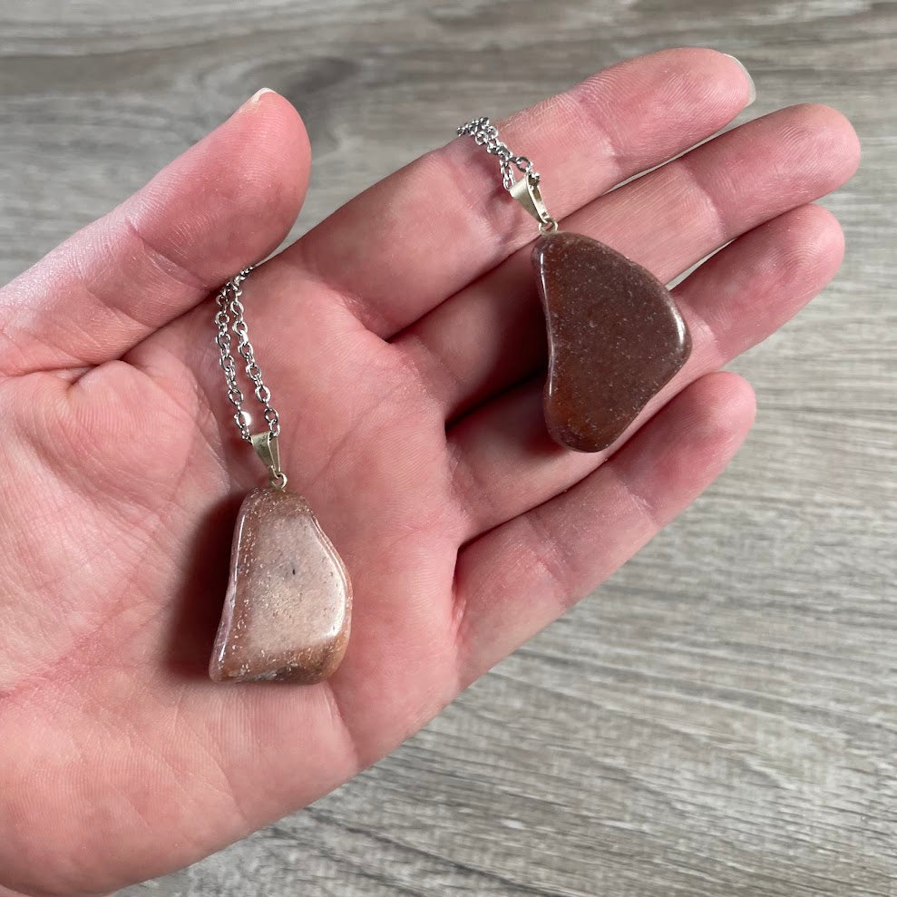 Natural tumbled gemstone necklace with stainless steel chain for crystal jewelry retailers
