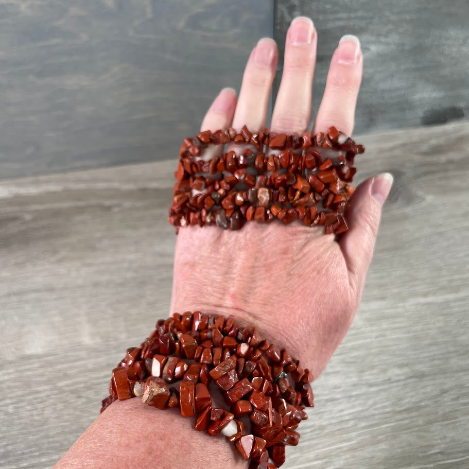 Crystal red jasper chip stretch bracelets for wholesale jewelry counters and gemstone displays