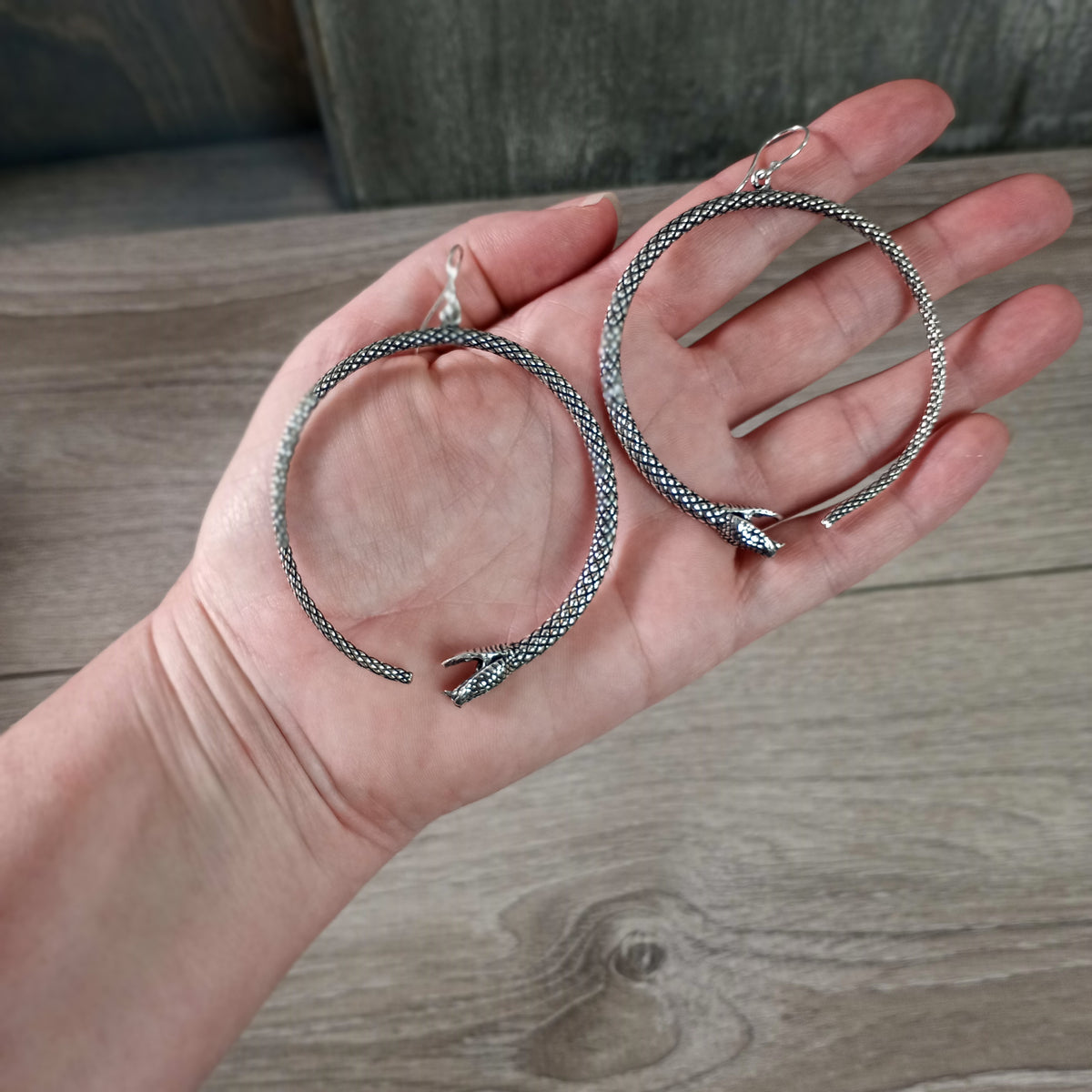 Wholesale snake earrings pot metal serpent fashion jewelry
