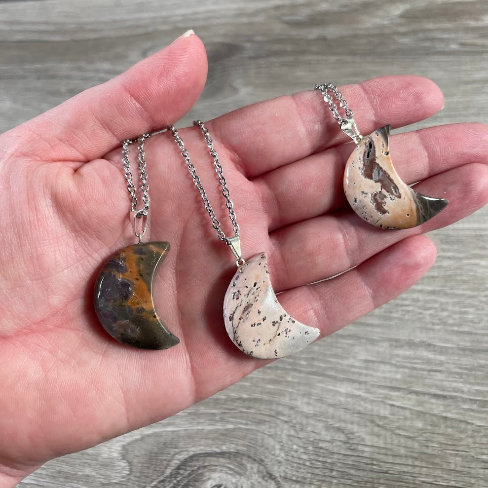 Crystal tiger jasper crescent pendant on stainless steel chain wholesale