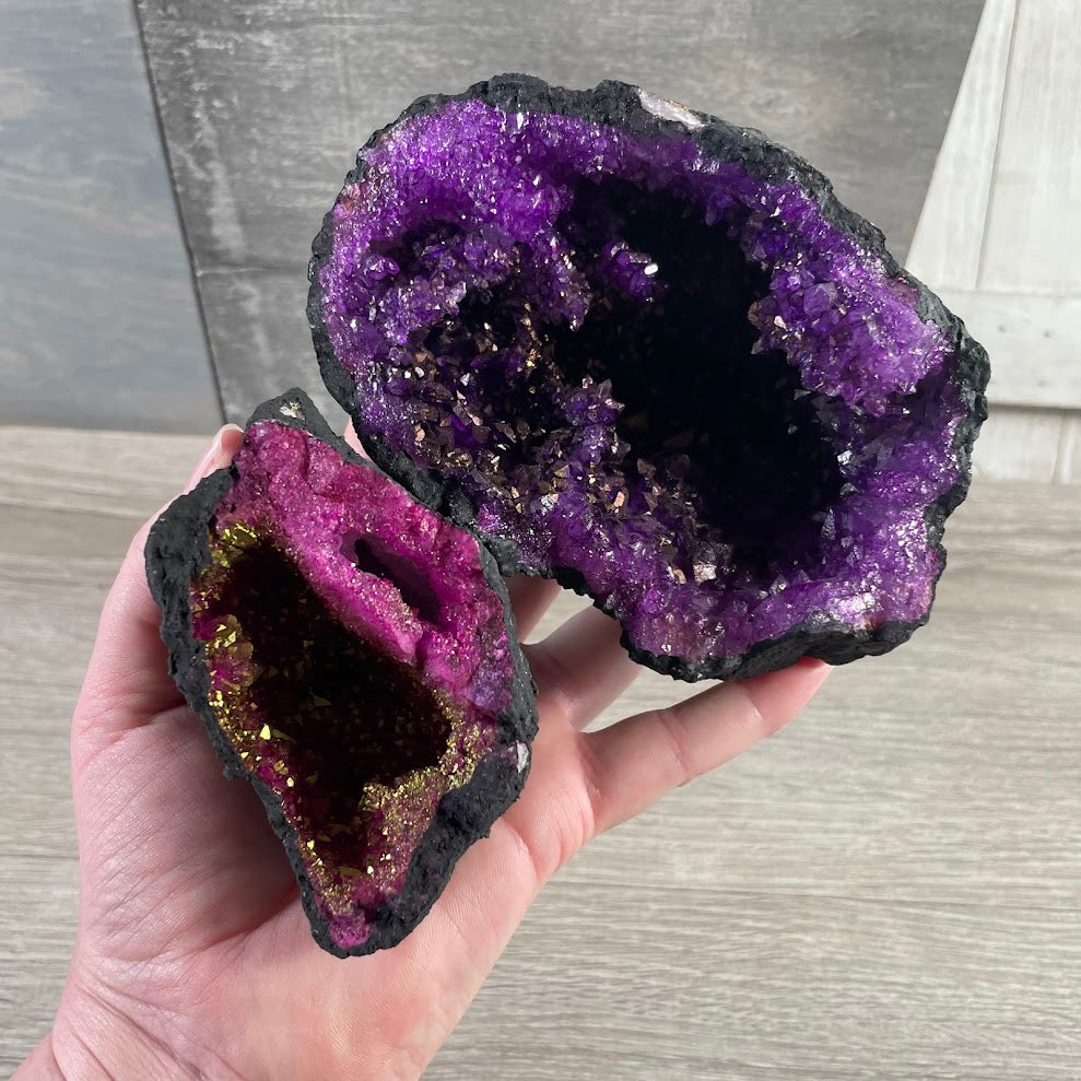 Vibrant dyed geode pairs with sparkling natural crystal interiors for wholesale crystal shops