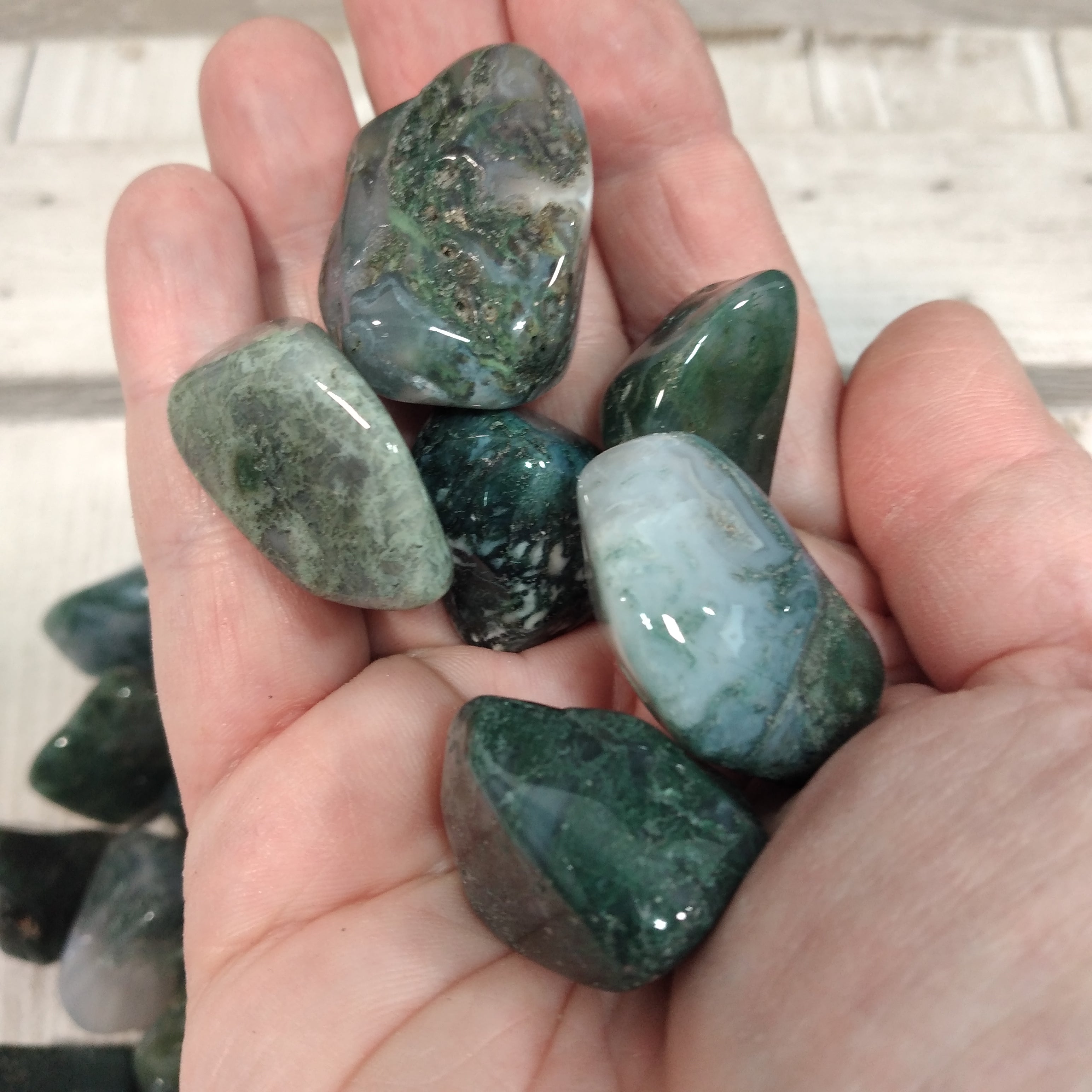 Wholesale Moss Agate stones for reiki and healing energy work