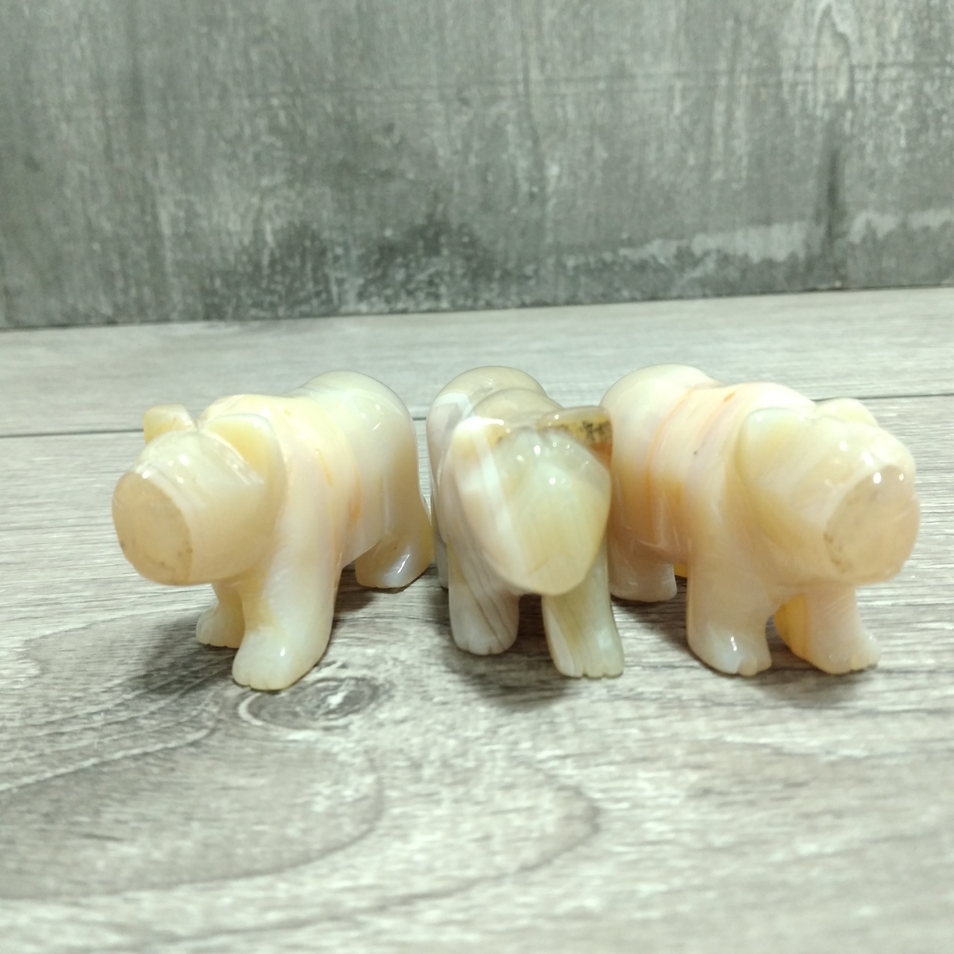 Agate gemstone bear figurine, wholesale
