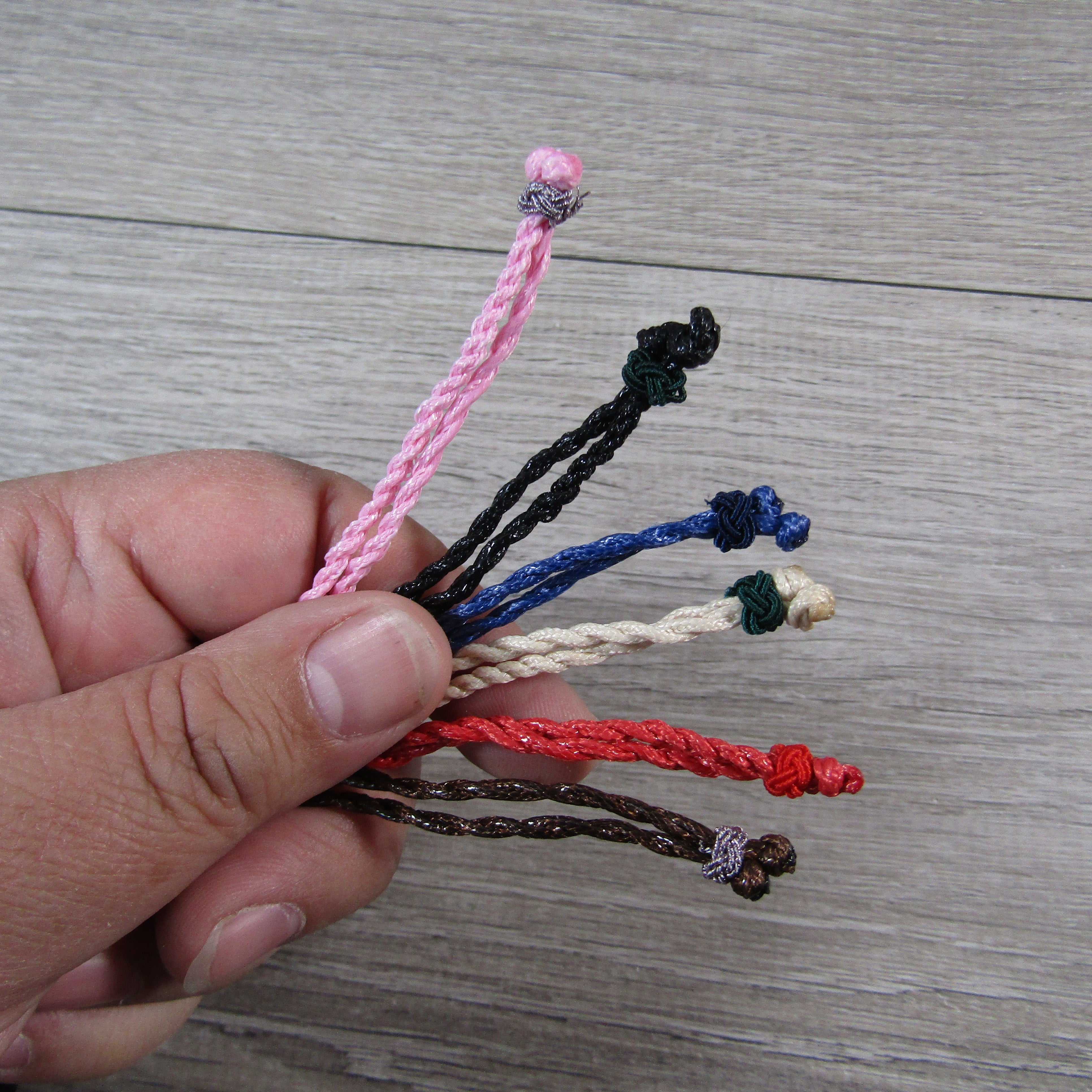 Adjustable Macrame Crystal Cage Necklace – Gemstone Holder