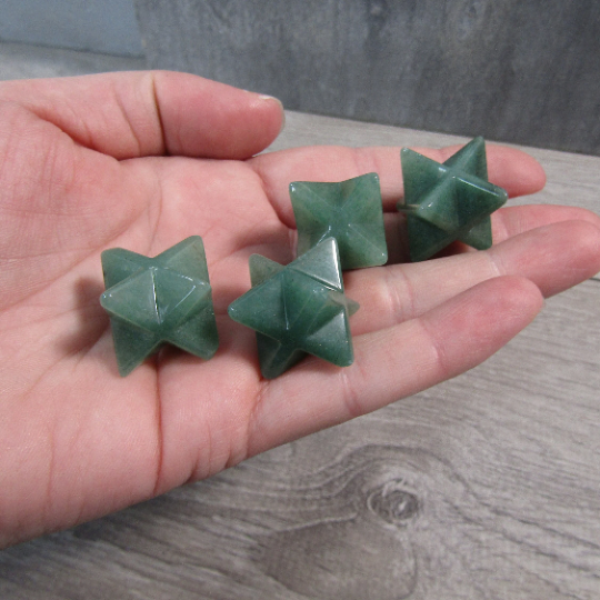 Aventurine natural crystal Merkaba star for energy healing, retailers