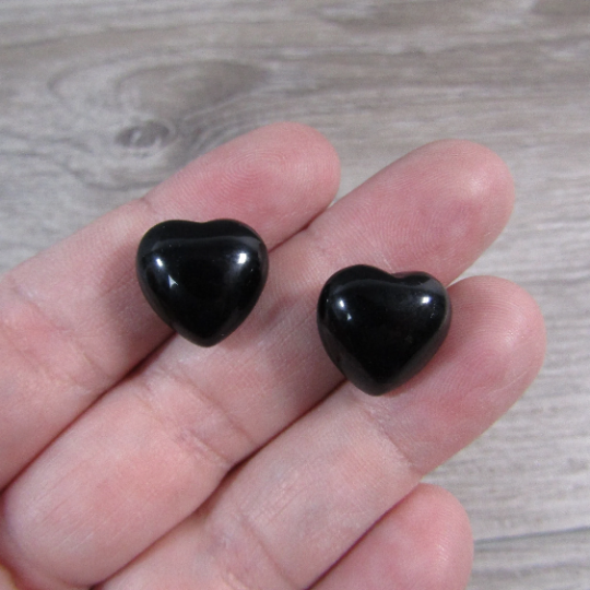 Obsidian bulk mini crystal hearts