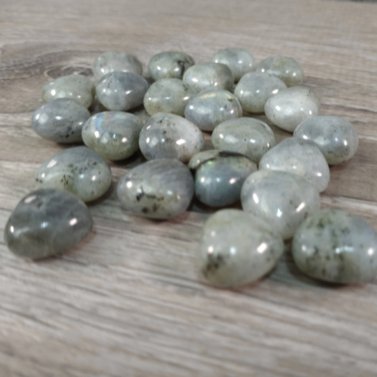 Labradorite 15mm crystal hearts wholesale