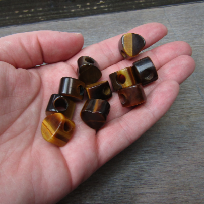 tiger eye heart shaped wholesale jewelry beads