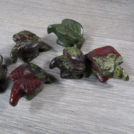 dragon bloodstone eagle animal totem crystal for gift shops