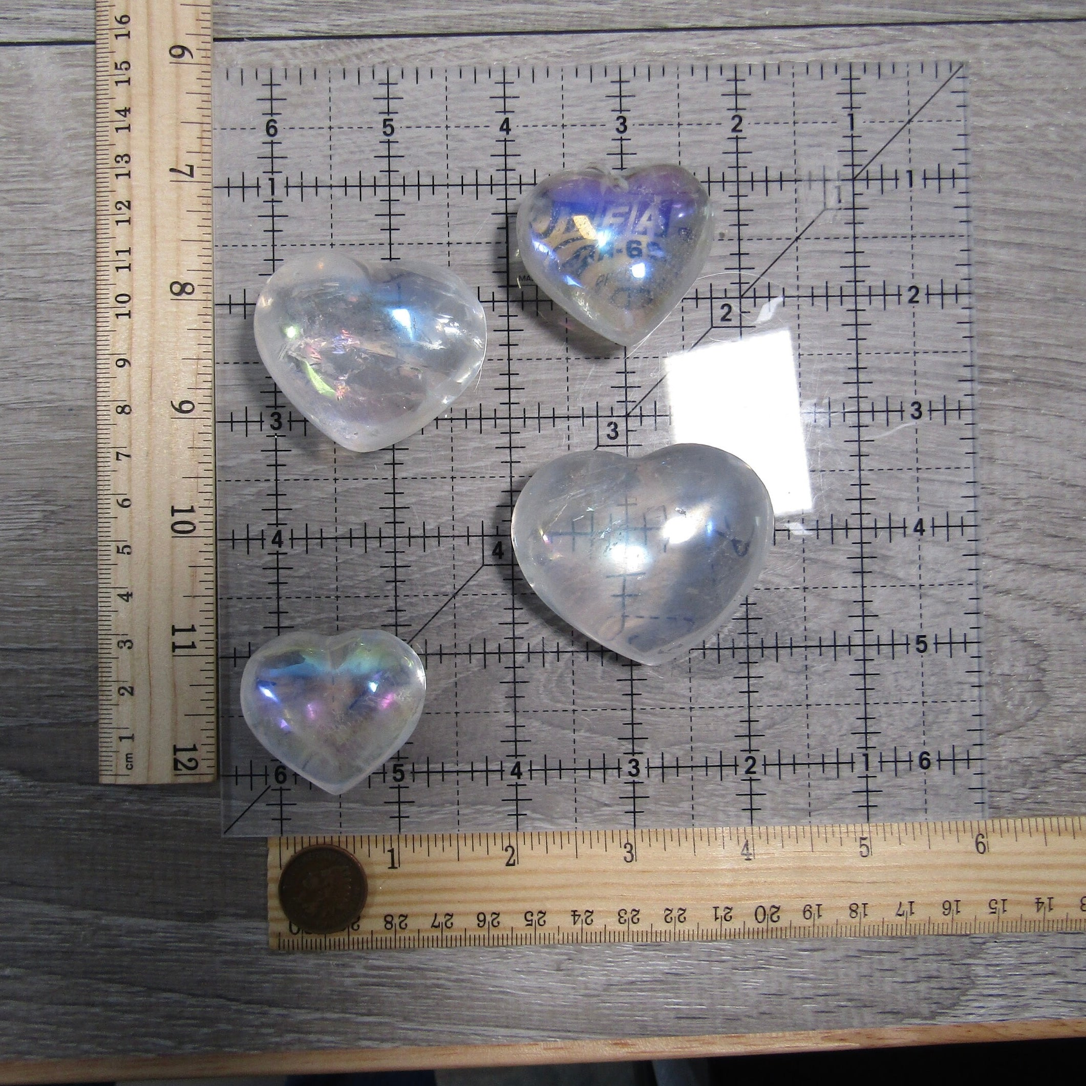Angel Aura Quartz Large Heart – Iridescent Crystal
