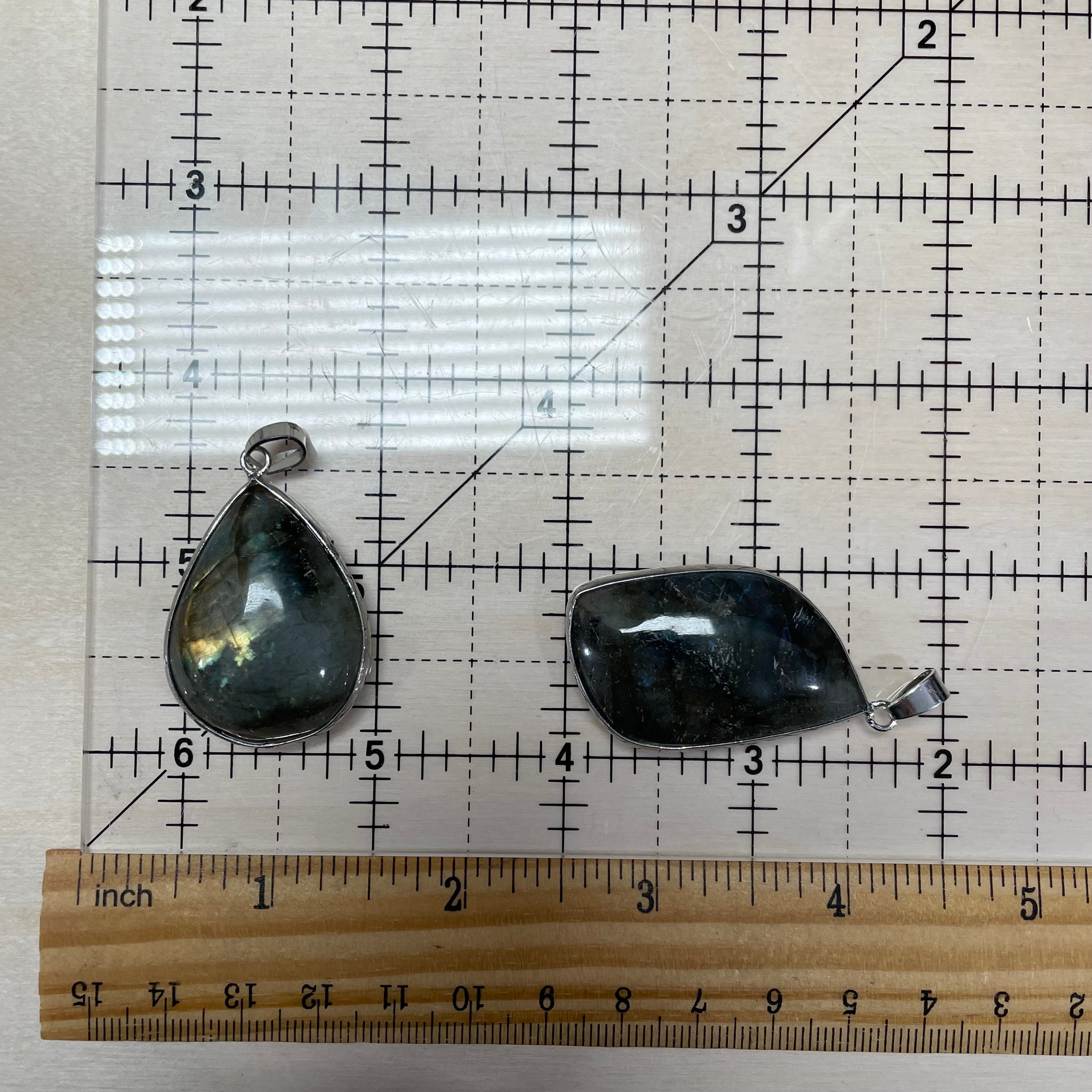 Bulk Labradorite pendants for crystal retailers and jewelry stores