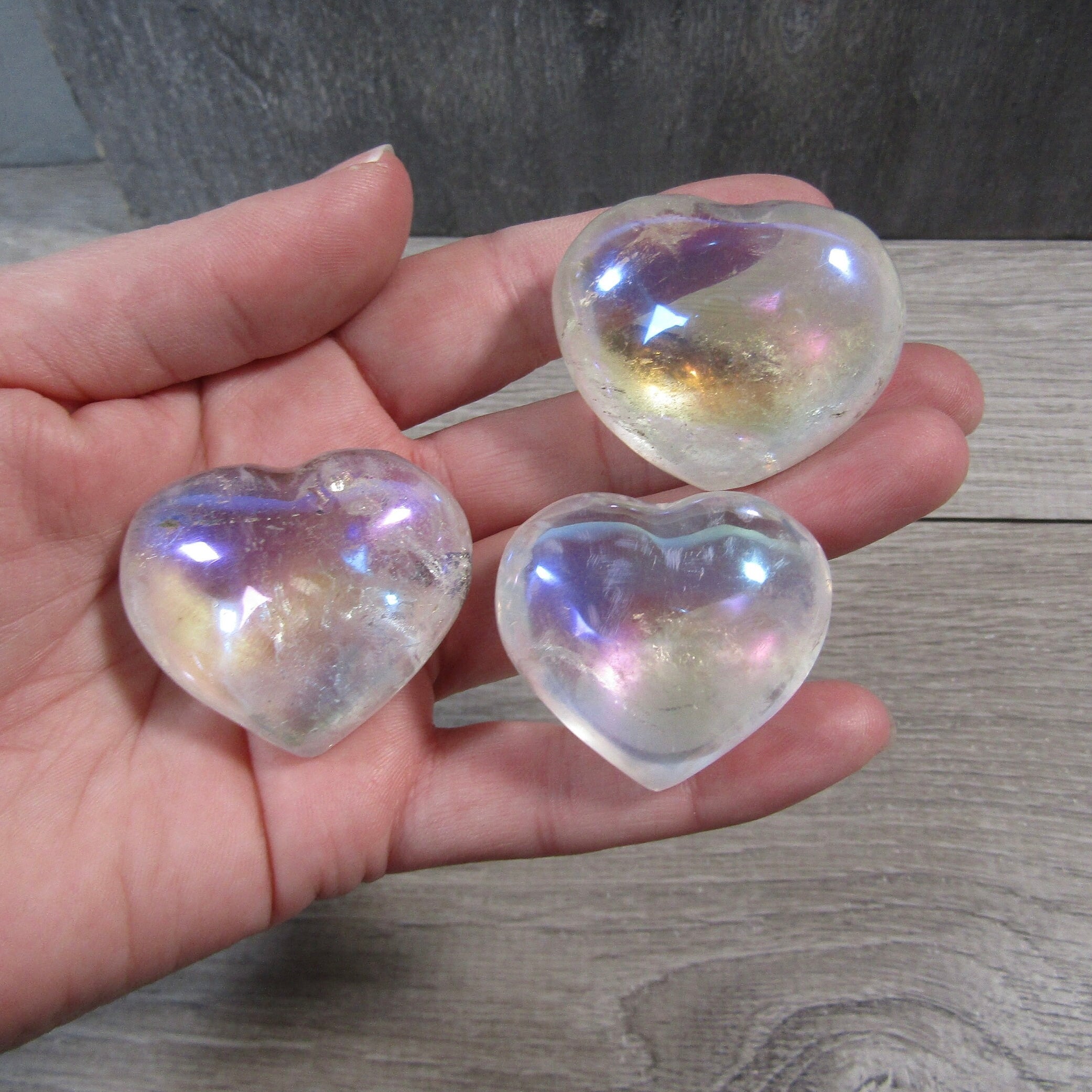 Shimmering Angel Aura Quartz Heart – Metaphysical Crystal for Reiki & Meditation