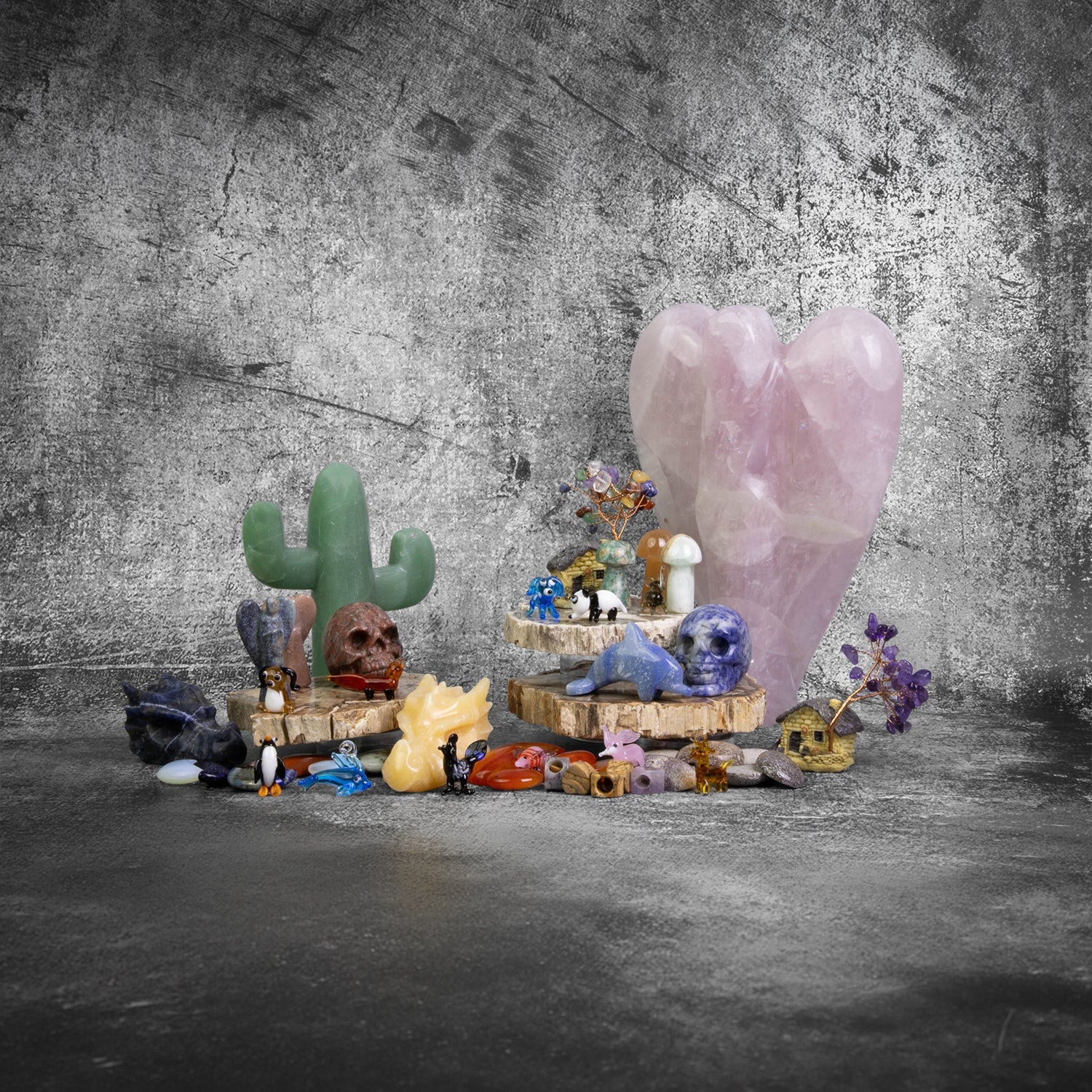 Wholesale small gemstone cat figurines in assorted crystal stones