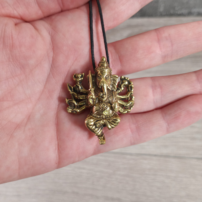 Pot Metal Pendants Tibetan Style Deity