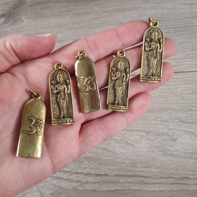 Pot Metal Pendants Tibetan Style Deity