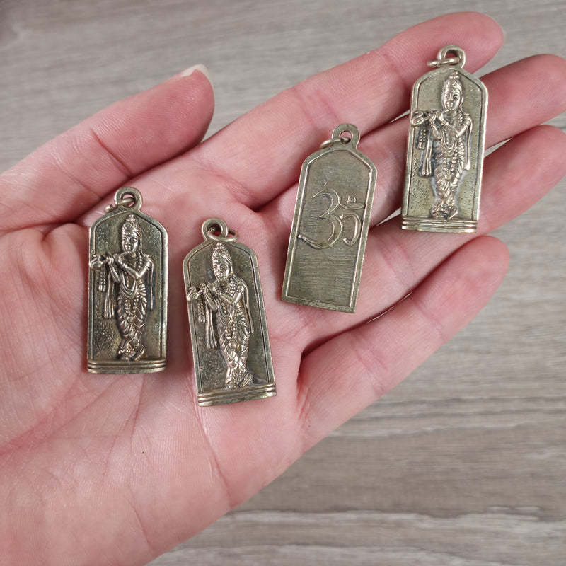 Pot Metal Pendants Tibetan Style Deity