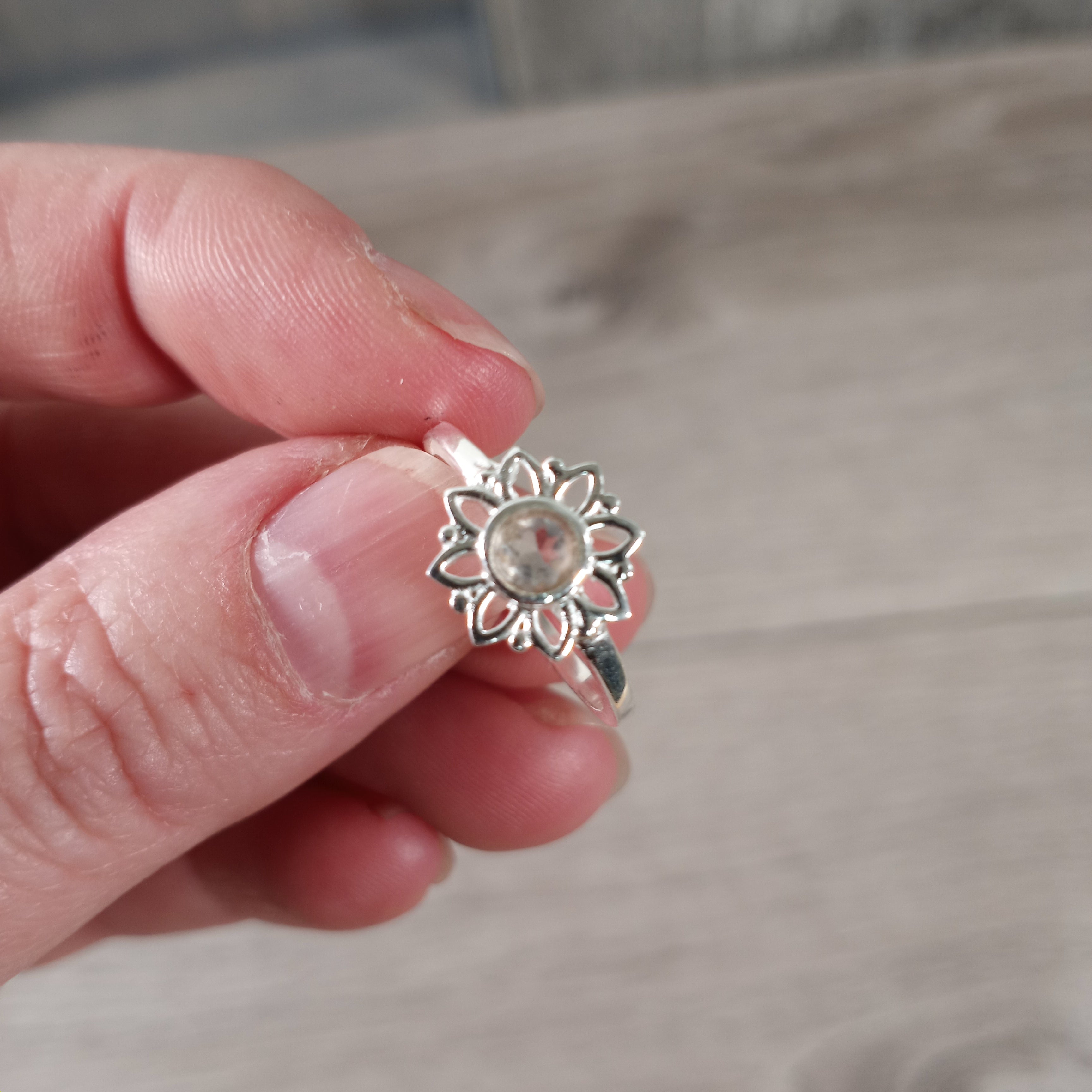 Gemstone Ring Sterling Silver 925 Daisy Flower