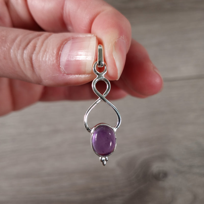 Gemstone Twist Pendant