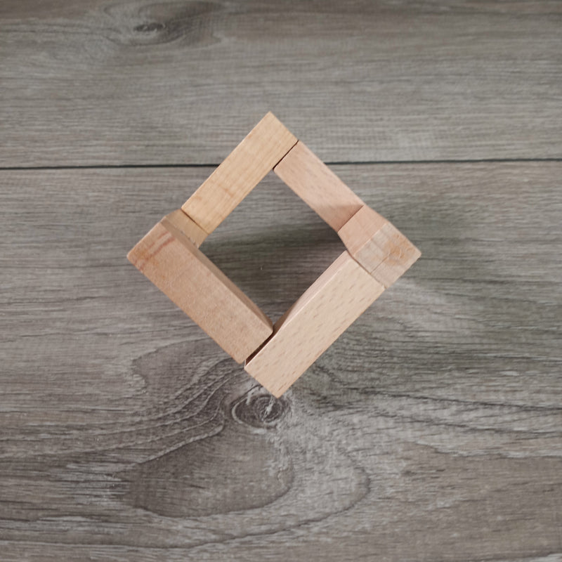 Wood Cubic Specimen and Sphere Stand