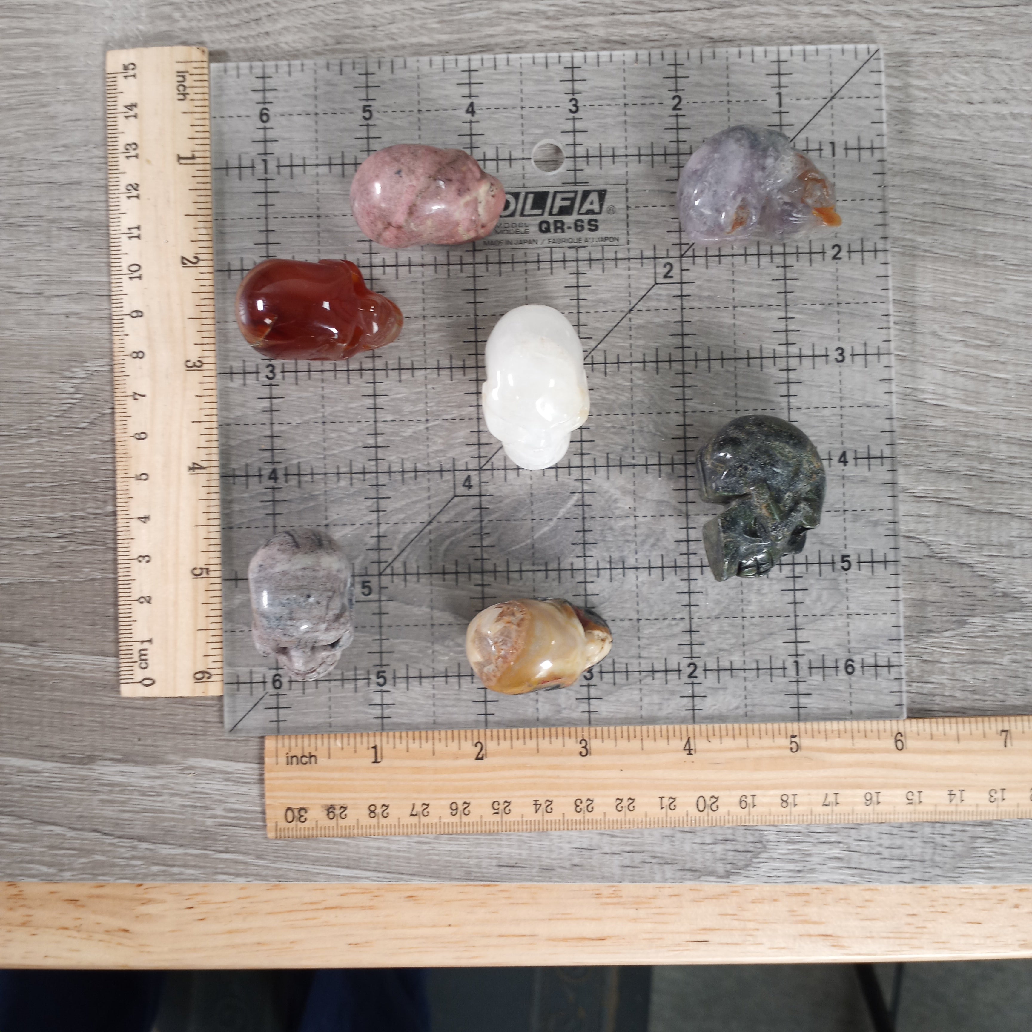 Gemstone Assorted Stone Skull Figurines