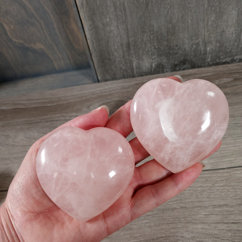 rose quartz hearts for love