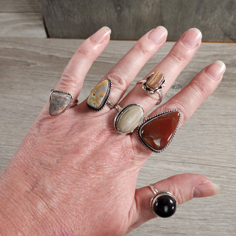 Gemstone Pot Metal Rings in Assorted Sizes