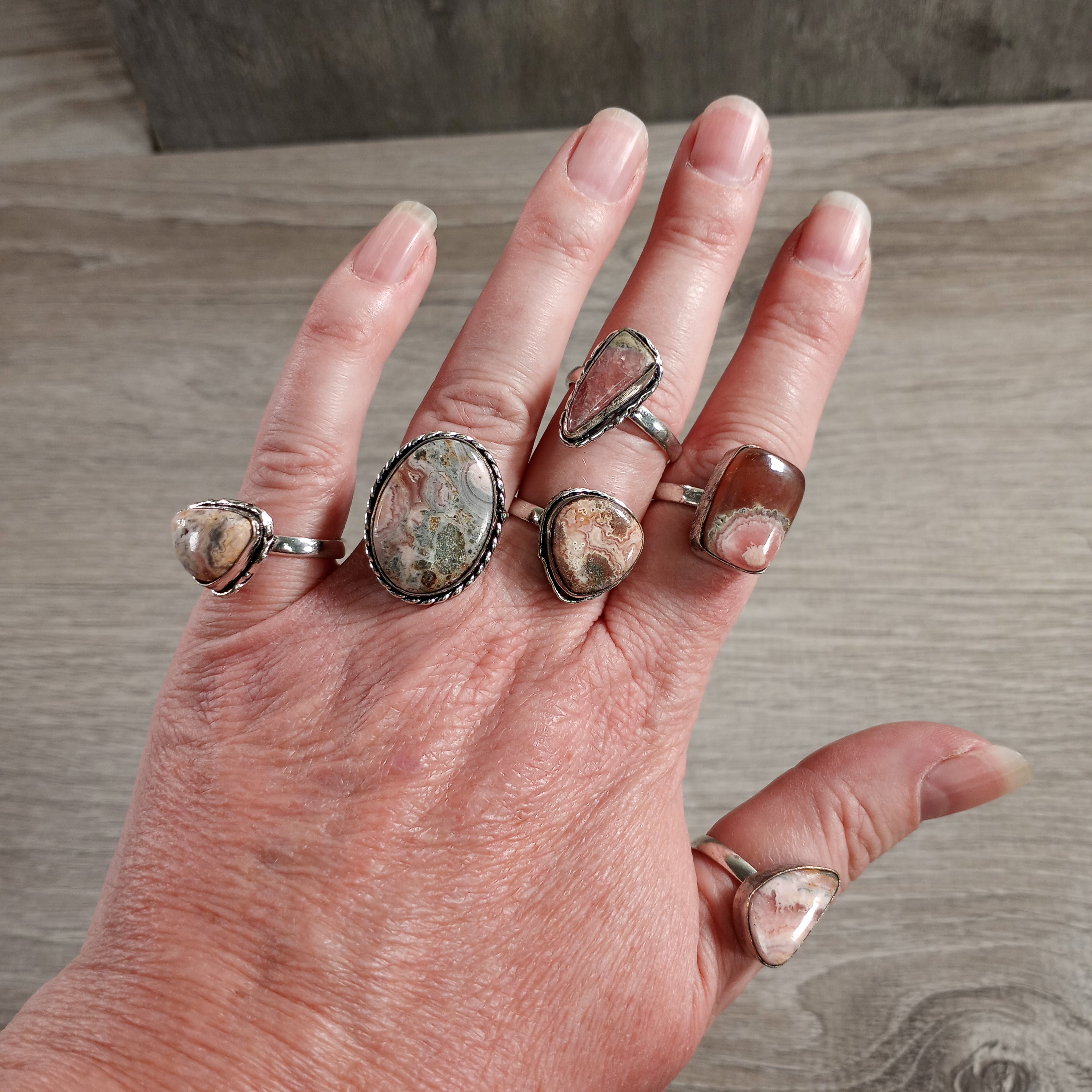 Gemstone Pot Metal Rings in Assorted Sizes