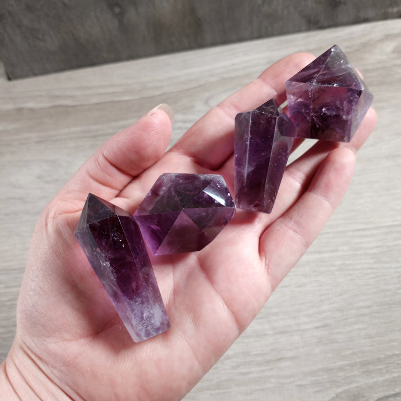 Amethyst Diamond Shape Obelisk