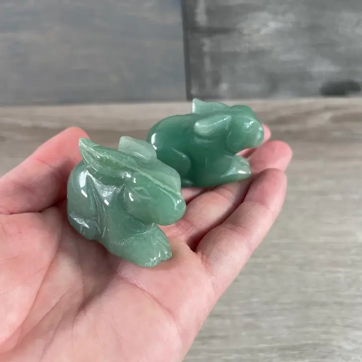 Gemstone Bunny Figurines – Crystal Rabbits for Gift Shops