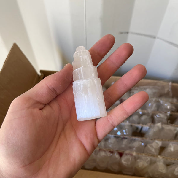 Selenite Towers 8 cm Box of 70