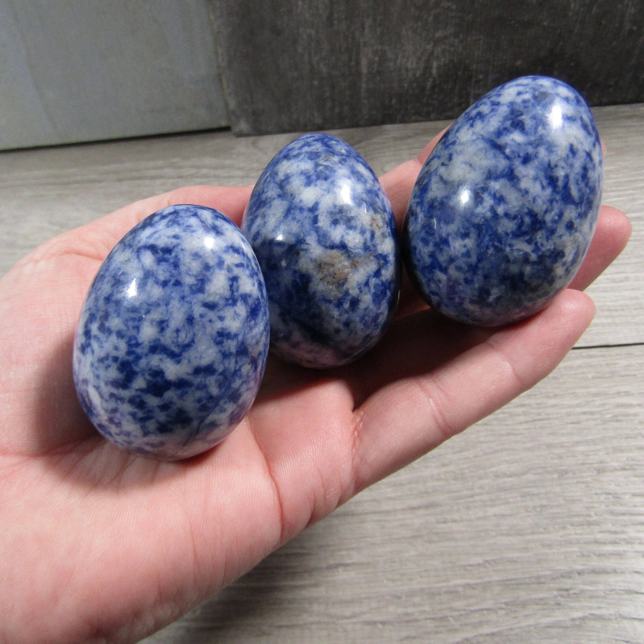 Gemstone 2 inch Egg