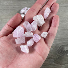 Wholesale raw kunzite crystals for rock shops