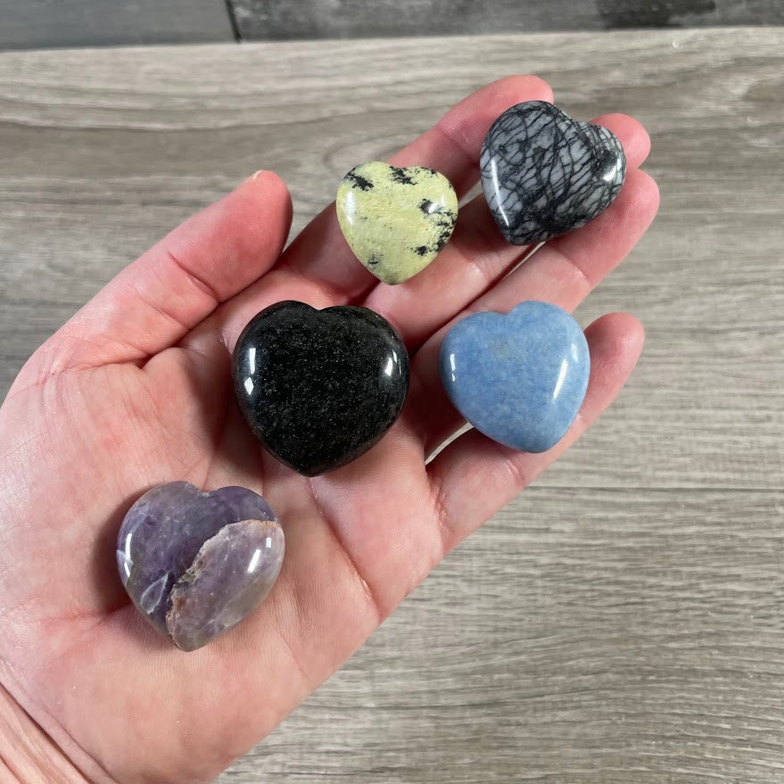 Gemstone Hearts in Assorted Stones & Sizes – Carved Crystal Hearts