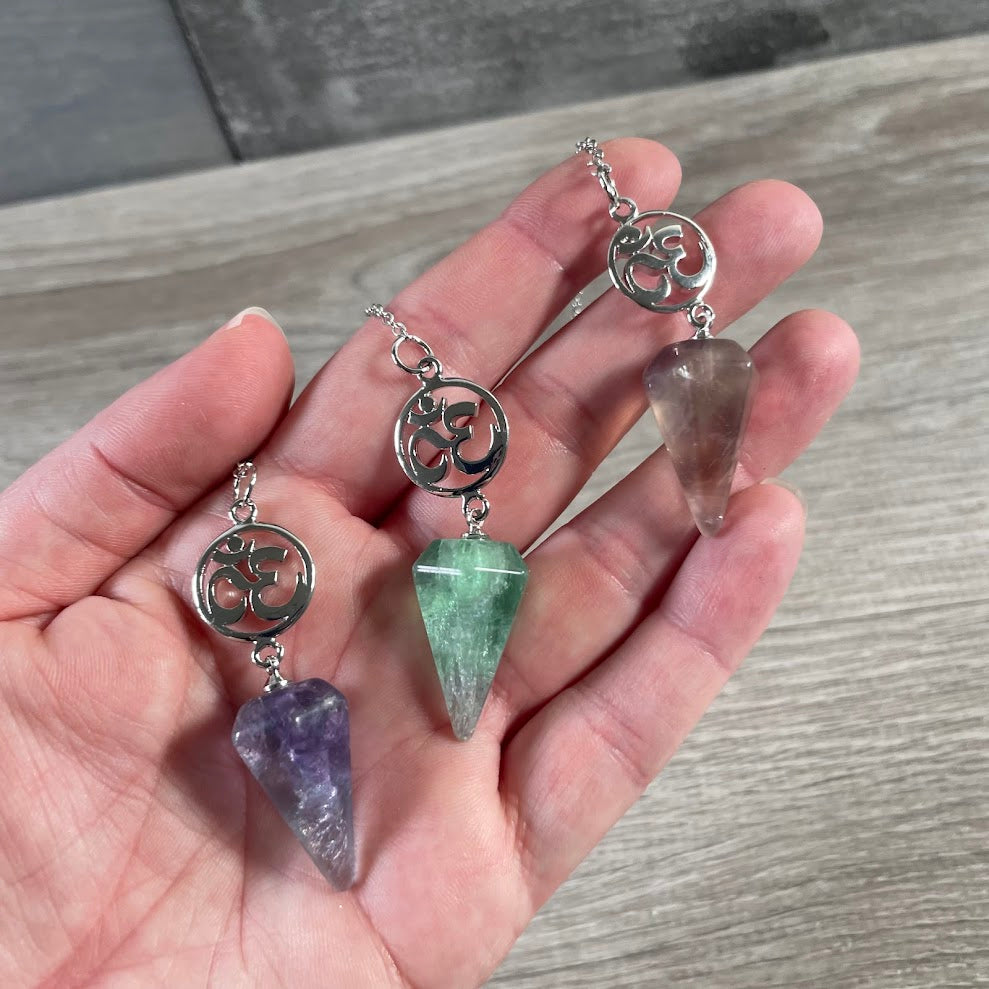 Fluorite energy healing dowsing pendulum tool