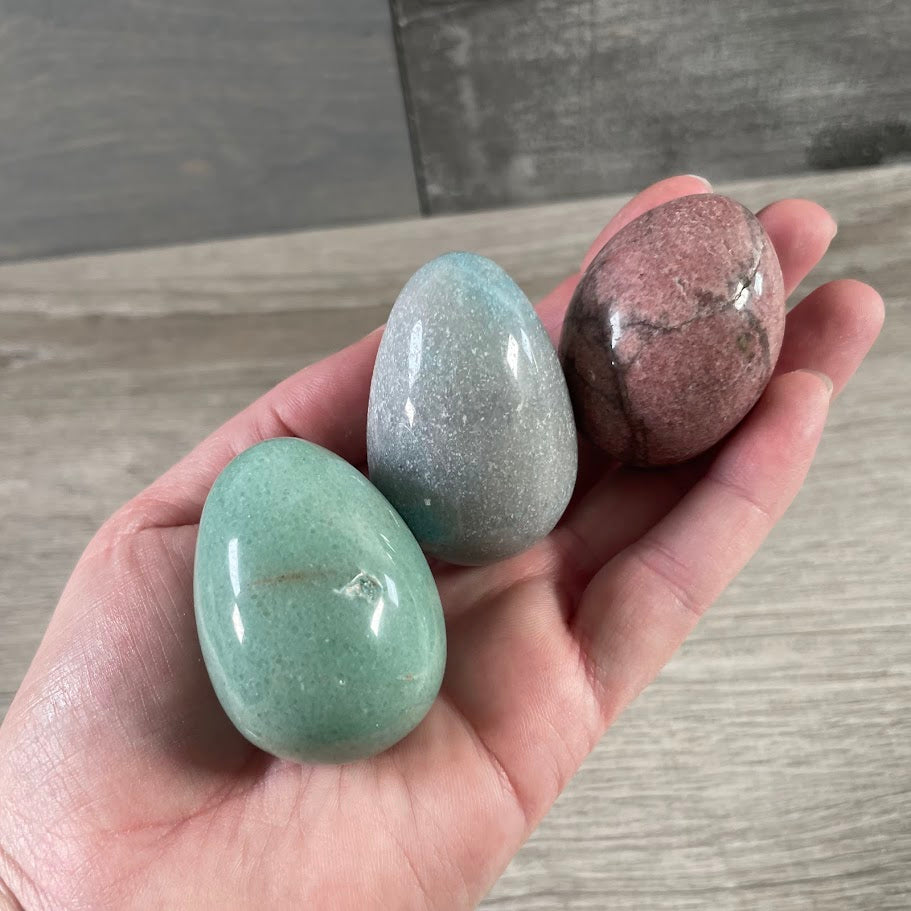 Crystal Eggs Assorted  – Brazilian  Wholesale Gemstone Eggs